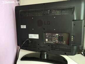 Televize i LCD monitor 26" ( 66 cm ) LG DTV LG26LD320 TV - 4