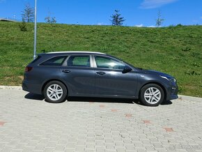 P: Kia Ceed kombi 1.4i Cool - 4