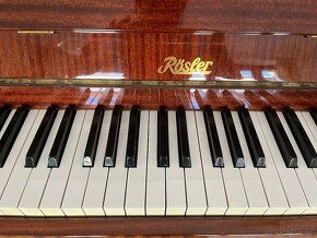 Piano Rösler - 4