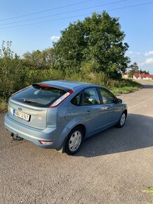 Ford Focus 2 1.6i - 4