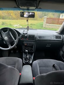 Prodám Volkswagen Golf 4, 1.6 benzin, 1998rok - 4