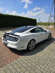 Ford Mustang 5.0l 2022 - 4