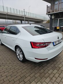 Škoda Superb 1,4 Tsi DSG 110 kW - 4