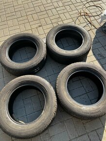 8 kusů-Letní pneu Kumho Ecowing R15 - 4