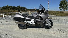 Honda Pan European ST1300 - 4