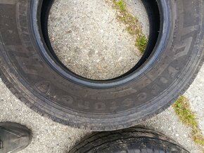 Dodávkové pneu 215/70r15C - 4