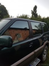 Nissan Terrano 2.7tdi 92 kw r.v.2002 - 4