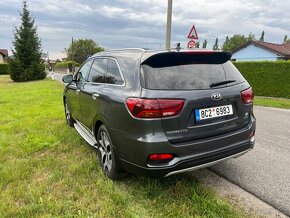 Kia Sorento,  2.2 CRDi GT-Line 4WD7 míst - 4