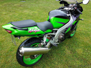 Kawasaki ZX-9R Ninja R.V.2003 - 4