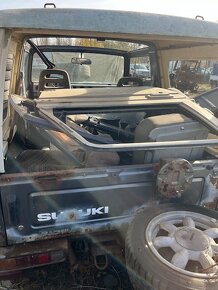 Suzuki Samurai - 4