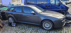 Alfa Romeo 159 - 4