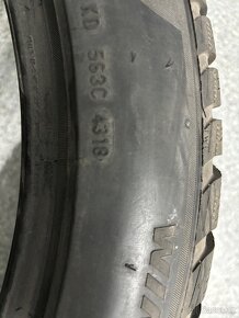 Zimní pneu Pirelli 245/45R20 a 275/40R20 RFT - 4