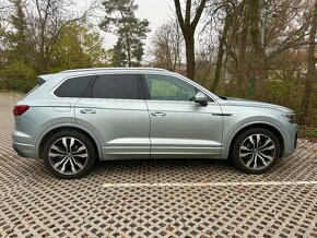 VW Touareg 3.0 TDI DSG 210kW R-LINE 4Motion VZDUCH - 4