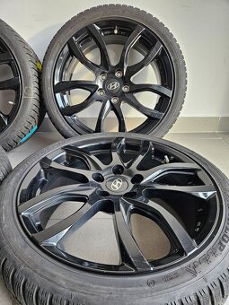 Alu Hyundai 5x114 Zimní 225/40/18 - 4