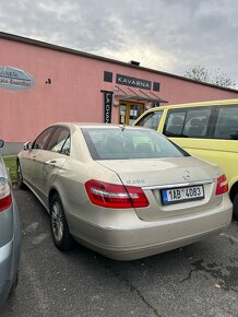 W212 Mercedes-Benz 2.2 Diesel E250 - 4