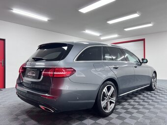 Mercedes-Benz E450 benzín 270 kW 4-Matic 68TKM DPH - 4