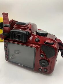 Nikon D3300 Kit 18-55 II - 4