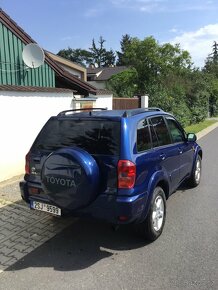 Toyota RAV 2.0D 4x4 - 4