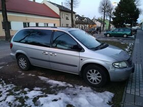 Chrysler voyager - 4