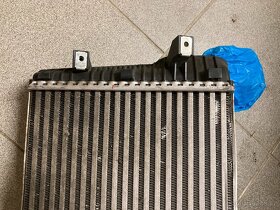 VW Touareg 2015+ P intercooler, P mlh a krytka - 4