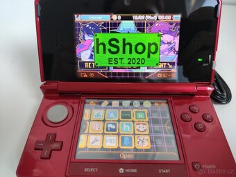 Nintendo 3DS Metallic Red + homebrew hack a 64GB karta - 4