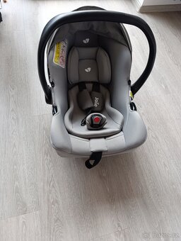 Vajíčko Joie + Isofix základna - 4