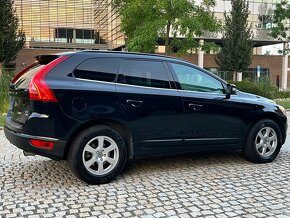 Volvo XC60 2.4D 4x4 120KW MANUÁL 1.MAJITEL SENZORY BEZ KOROZ - 4