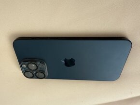 Prodám iPhone 15 Pro Max 256 GB, modrý titan, výborný stav - 4