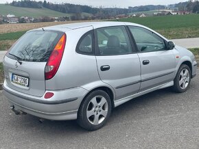 Nissan Almera Tino - 4