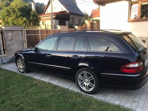 Prodám Mercedes Benz E-320 4 matic Elegance - 4