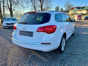 Opel Astra 1.6 CDTi 100 kW Xenon,Výhřevy,Stav - 4