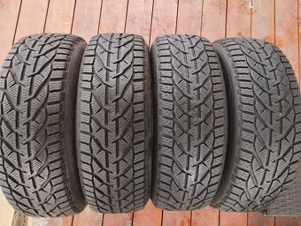 Kormoran Snow 215/60 R17 96H - 4