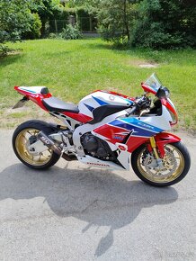 Honda CBR 1000rr SP - 4