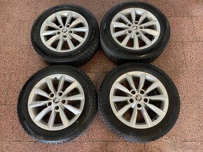 Originalní ALU kola Škoda 5x112 r16 zimní pneu 6,5mm - 4