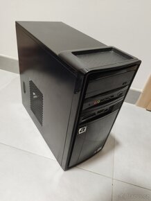 Intel Xeon 3330, 4GB RAM, 128GB SSD, 500GB HDD - 4