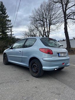 PEUGEOT 206 1,4 XS - 4