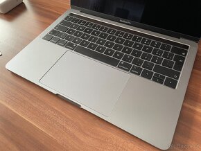 Apple MacBook Pro 2019 Space Grey - 4