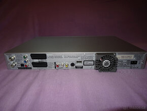 DVD rekordér Panasonic DMR-EX768 - 160 GB HDD, HDMI - 4