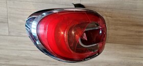 Zadní LED světlo na Fiat 500l - originál - 4