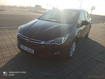 Opel Astra Sport tourer - 4