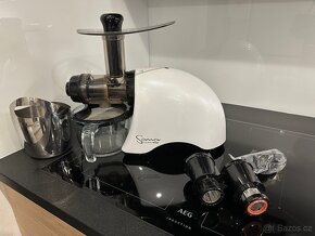 Sana Juicer EUJ-707 horizontální šnekový odšťavňovač - 4