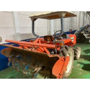 Malotraktor Hinomoto ( Kubota GL 240D) s rotavátorem - 4