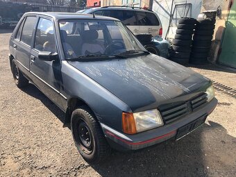 Peugeot 205 benzin - 4