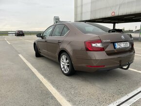 Škoda Octavia III 2.0 TDI STYLE/Kessy/Kamera/12-2018/Tažné - 4