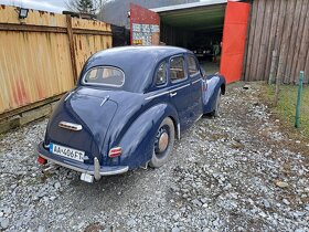 Škoda 1102 Tudor - 4