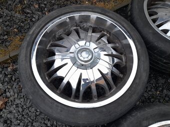 Lincoln Navigator 22" chrom kola - 4