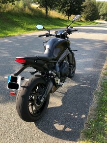 Yamaha MT 09 - 4