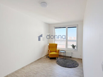 Pronájem bytu 2+kk/L, 47m², ul. Hnězdenská, Praha 8 - Troja, - 4