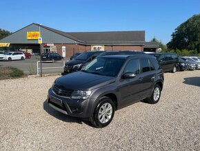 Suzuki Grand Vitara 2.4i Club Aut. benzín 124kw - 4