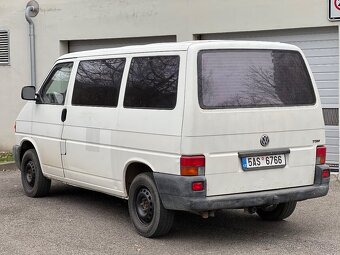 Volkswagen Transporter 2.5 TDi 75kw 9-místný - 4